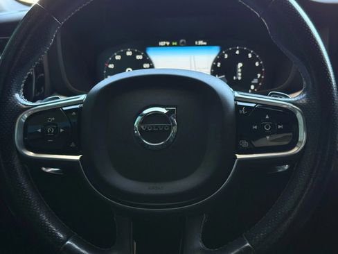 Used 2019 Volvo XC60 T5 R-Design w/ Protection Package image 53