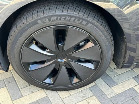 Used 2024 Tesla Model 3 Long Range RWD image 43