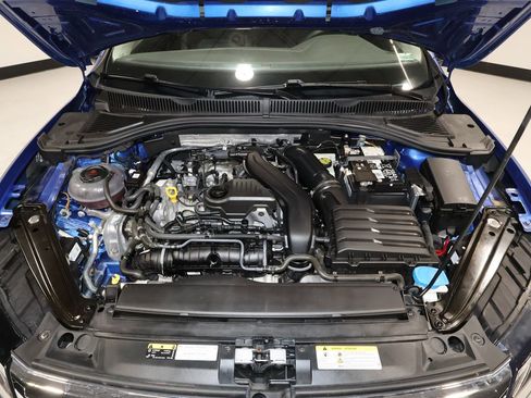 Used 2024 Volkswagen Jetta SE FWD image 29