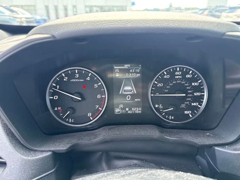 Used 2025 Subaru Forester Limited AWD/4WD image 18