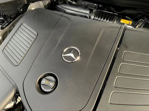 Used 2026 Mercedes-Benz GLC 300 4MATIC image 27