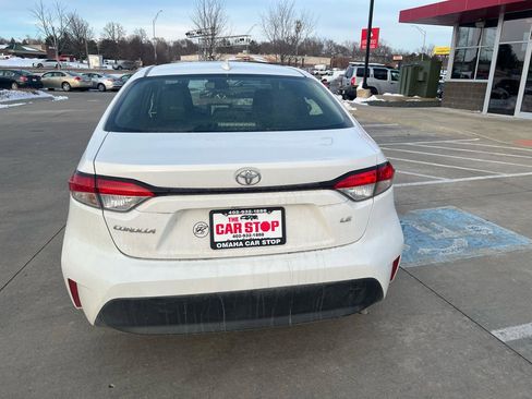 Used 2023 Toyota Corolla LE w/ LE Convenience Package image 7