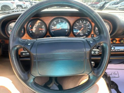 Used 1990 Porsche 911 Carrera RWD image 40