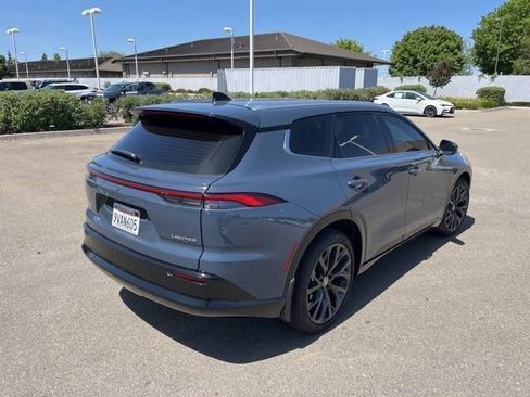 Used 2025 Toyota Crown Signia image 5