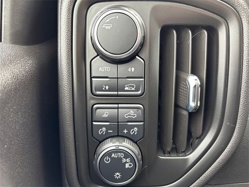Used 2024 Chevrolet Silverado 1500 W/T w/ WT Value Package image 16