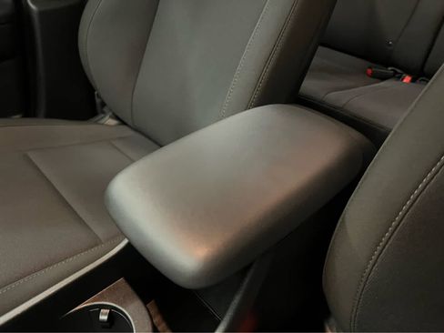 New 2026 Hyundai Kona SE image 31