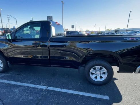 Used 2025 Chevrolet Silverado 1500 W/T w/ WT Safety Package image 7