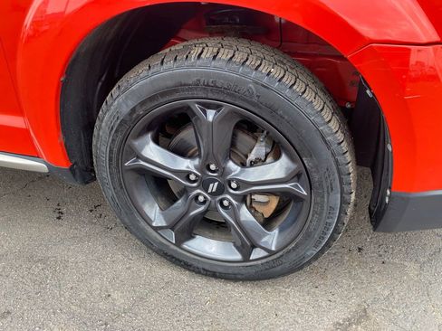 Used 2019 Dodge Journey Crossroad image 27