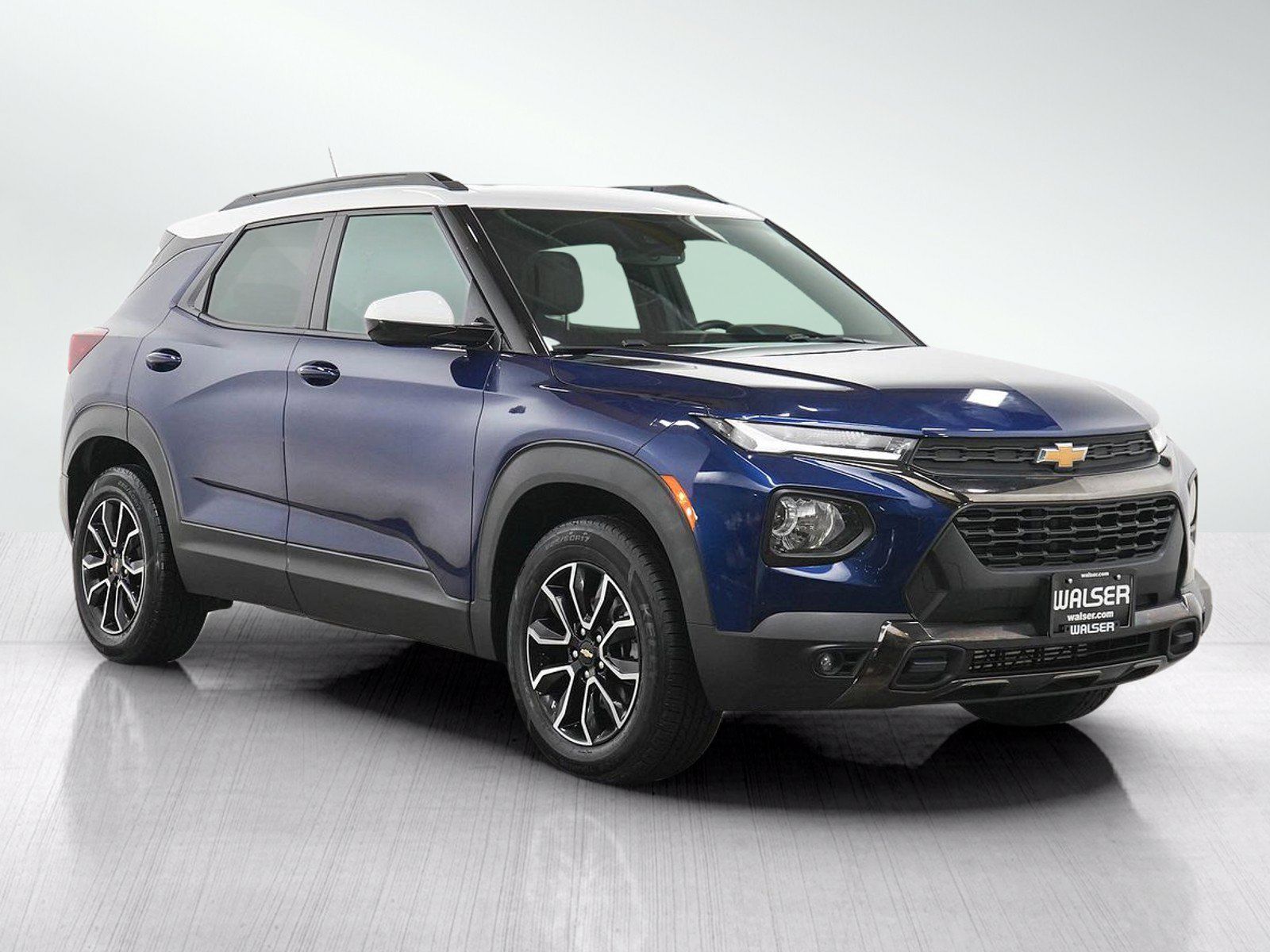 Used 2022 Chevrolet TrailBlazer ACTIV w/ Sun and Liftgate Package AWD/4WD image 8