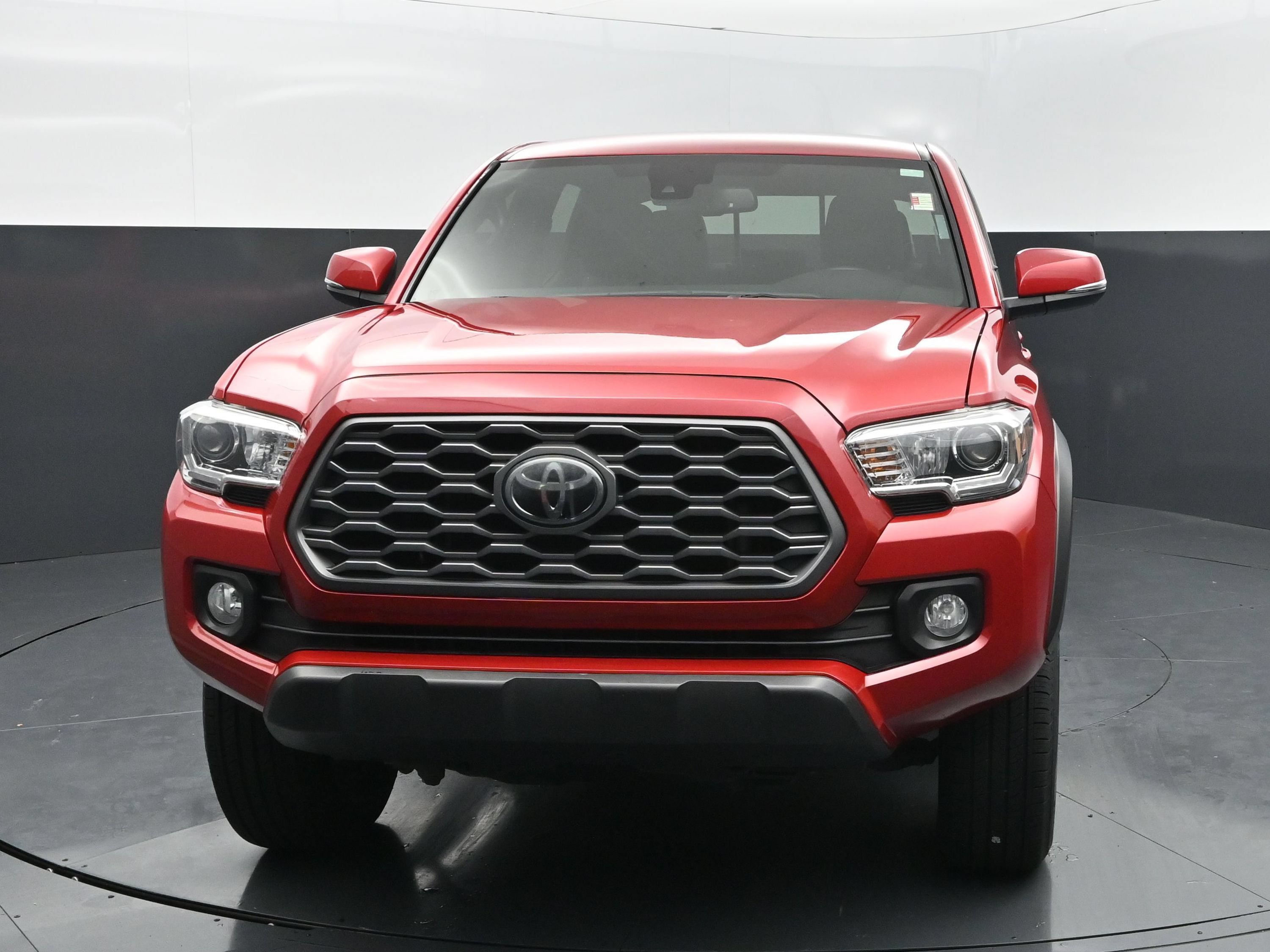 Used 2021 Toyota Tacoma TRD Off-Road RWD image 8