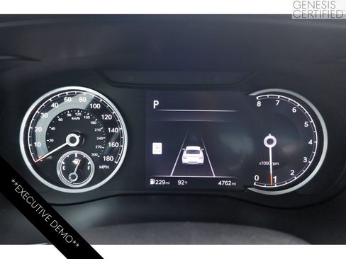 Used 2026 Genesis G70 2.5T RWD image 17