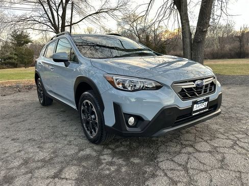 Certified 2023 Subaru Crosstrek 2.0i Premium image 2