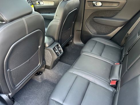 New 2025 Volvo XC40 B5 Plus w/ Climate Package image 13