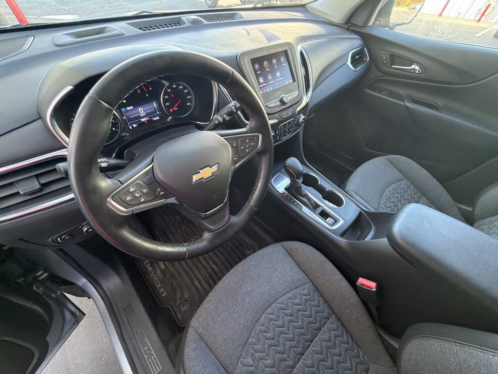Used 2024 Chevrolet Equinox LT FWD image 21