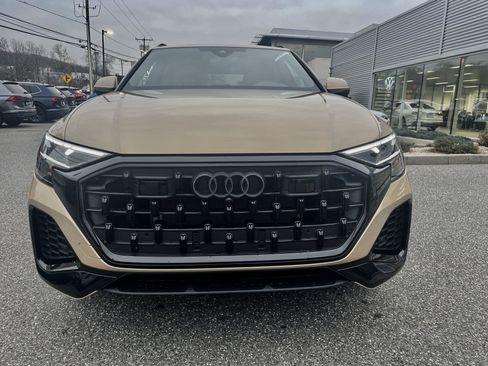 Certified 2025 Audi Q8 Premium image 7