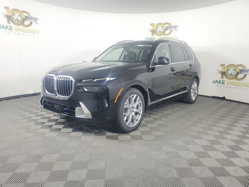 New 2026 BMW X7 xDrive40i image 3