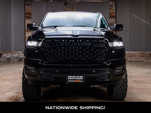 Used 2025 RAM 1500 Lone Star image 4