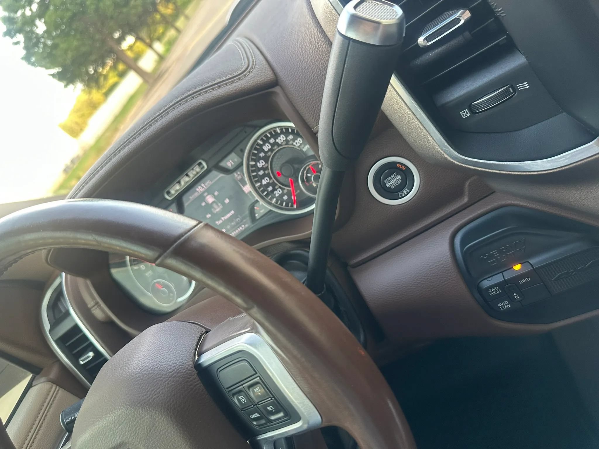 Used 2020 RAM 3500 Laramie AWD/4WD image 41