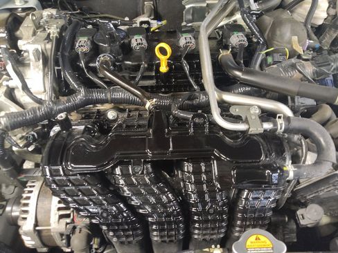 Used 2024 Nissan Altima 2.5 SV FWD image 30