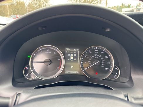 Used 2018 Lexus ES 350 w/ Navigation System Package image 19