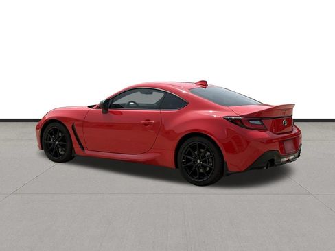 Used 2023 Toyota GR86 Premium RWD image 7