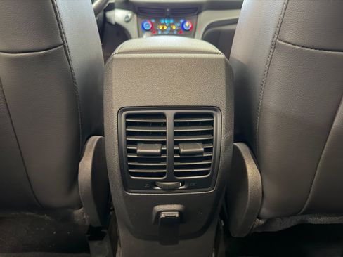 Certified 2019 Ford Escape SEL AWD/4WD image 12