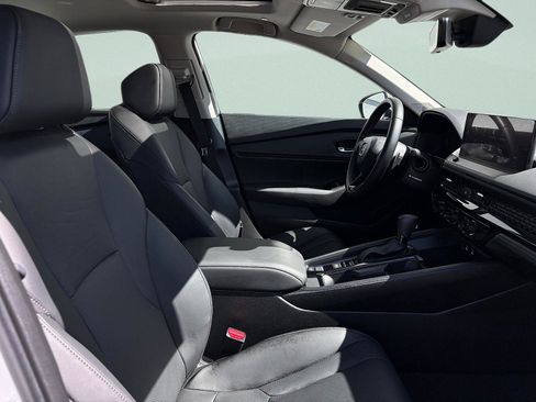 Certified 2025 Honda Accord EX-L image 37