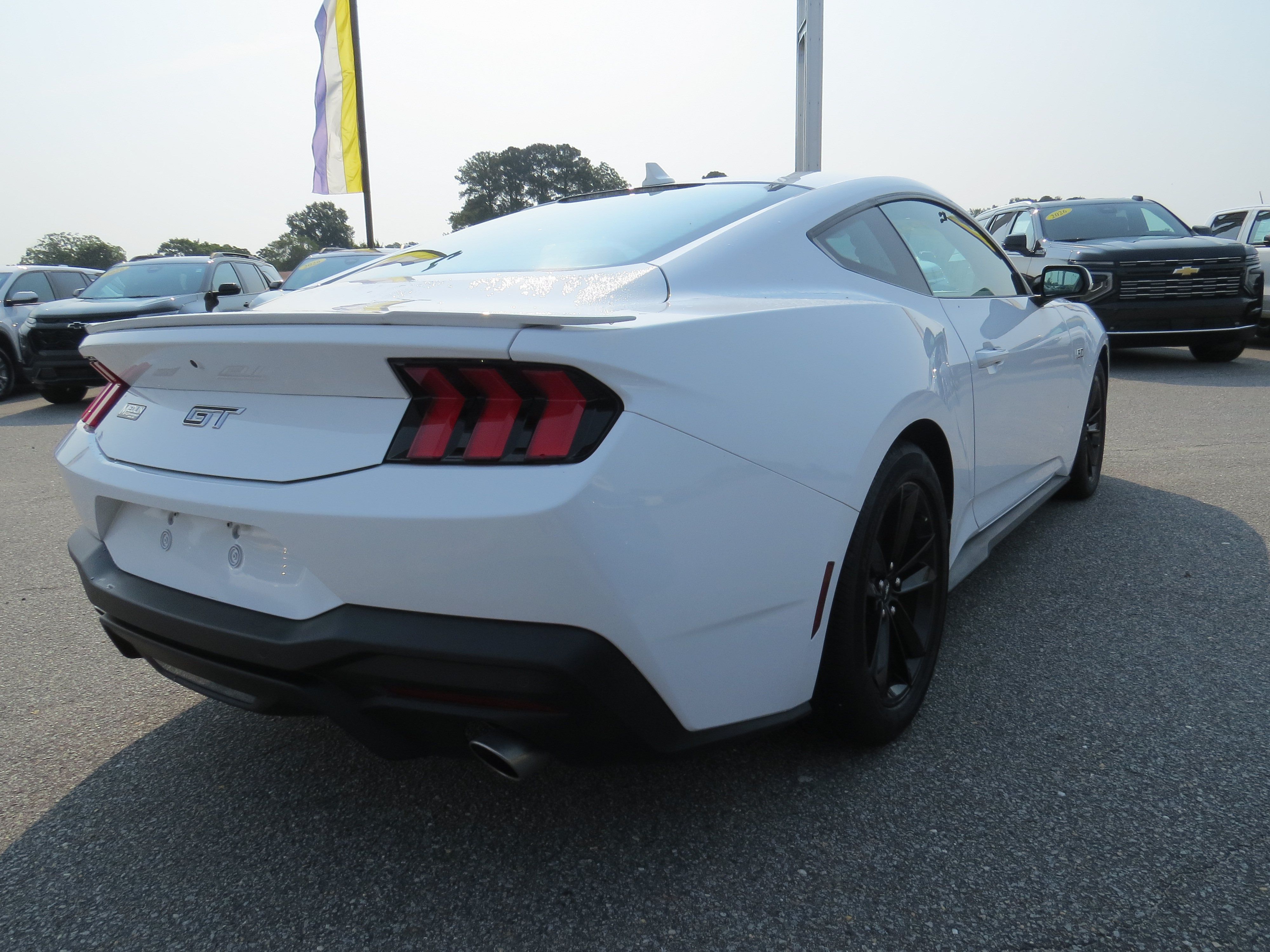 Used 2025 Ford Mustang GT RWD image 9