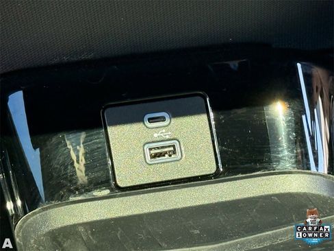 Used 2022 Ford Mustang Mach-E Premium image 22