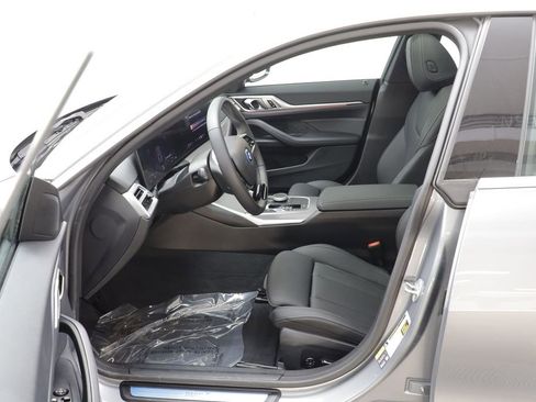 Certified 2025 BMW i4 xDrive40i image 6