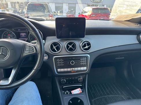 Used 2019 Mercedes-Benz GLA 250 GLA 250 image 12