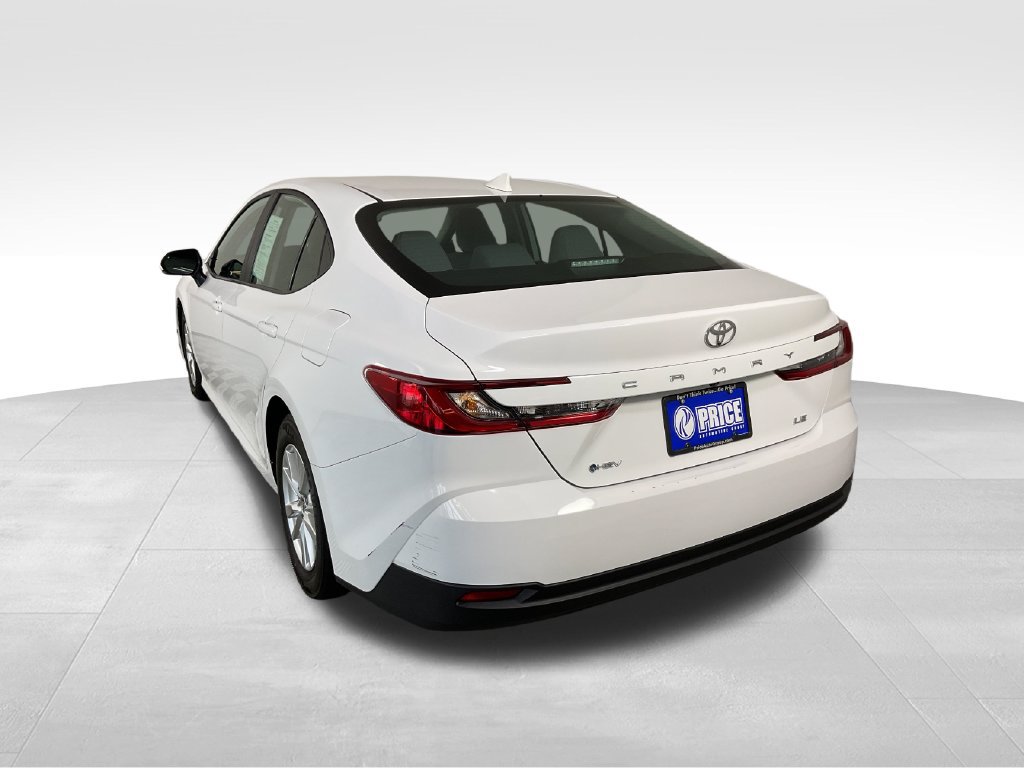Used 2025 Toyota Camry LE FWD image 7
