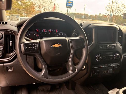 Certified 2024 Chevrolet Silverado 2500 Custom w/ Custom Convenience Package image 23