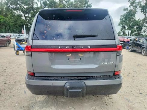 Used 2024 Lexus GX 550 w/ Cold Area Package AWD/4WD image 6