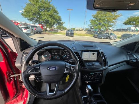 Used 2018 Ford Escape SEL FWD image 34