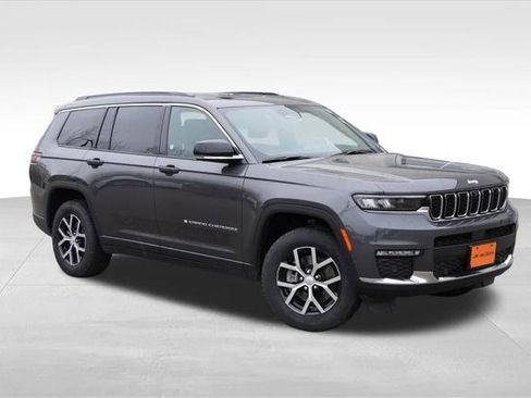Certified 2024 Jeep Grand Cherokee L Limited w/ Luxury Tech Group II AWD/4WD image 1
