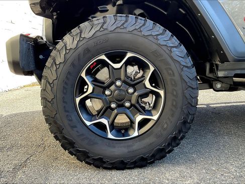 Used 2023 Jeep Wrangler Unlimited Rubicon image 7