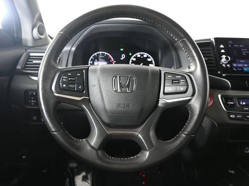 Used 2025 Honda Ridgeline Sport image 33
