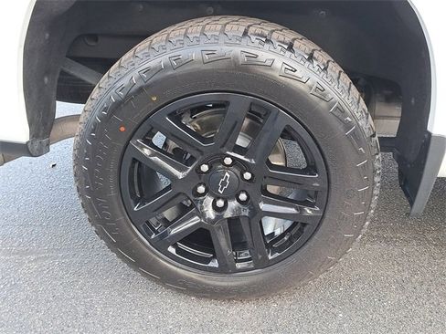 Used 2024 Chevrolet Silverado 1500 Custom w/ LPO, Dark Essentials Package image 7