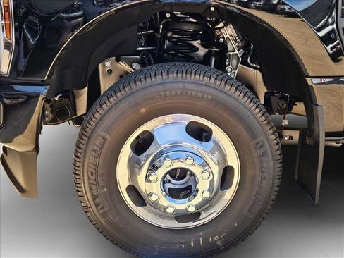 New 2026 Ford F350 Platinum image 10