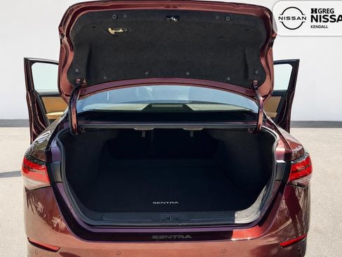 Used 2023 Nissan Sentra SV w/ SV Premium Package FWD image 13