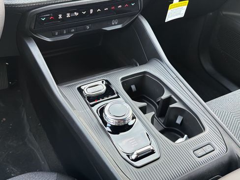 New 2026 Jeep Cherokee Laredo AWD/4WD image 21