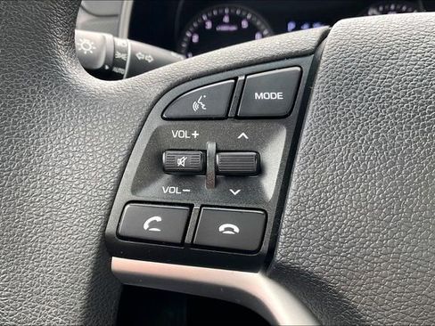 Certified 2021 Hyundai Tucson SE image 19