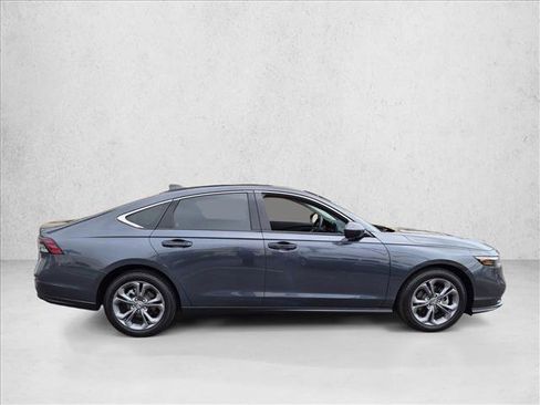 Used 2024 Honda Accord EX image 4