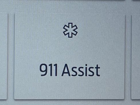 New 2025 Ford Bronco Badlands image 28