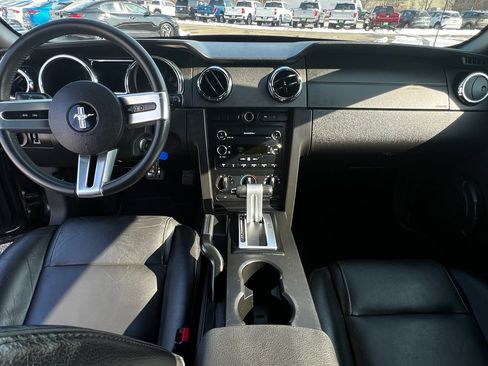 Used 2008 Ford Mustang Deluxe image 14