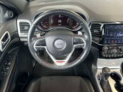Used 2019 Jeep Grand Cherokee Trailhawk AWD/4WD image 13