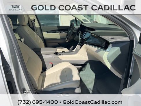 Used 2020 Cadillac XT6 Premium Luxury image 7