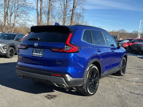 Used 2023 Honda CR-V Sport Touring image 3