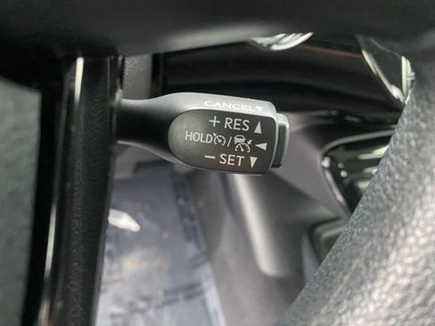 Certified 2022 Toyota Prius LE image 19